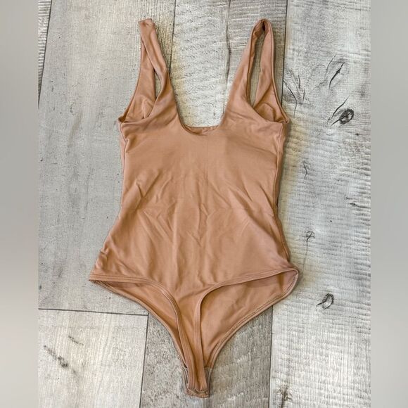 ALIX NYC Mott Bodysuit in Nude - Picture 5 of 7